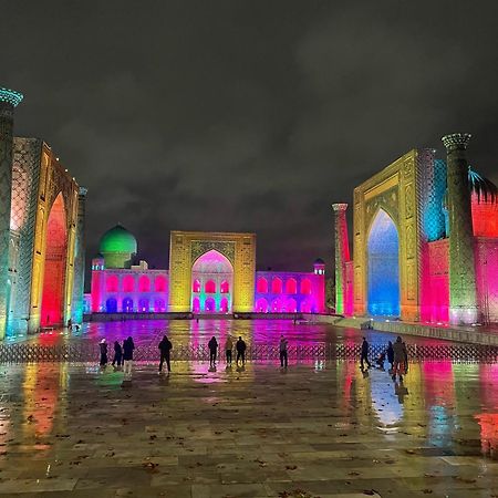 Isfandiyor Hotel Samarkand Bagian luar foto