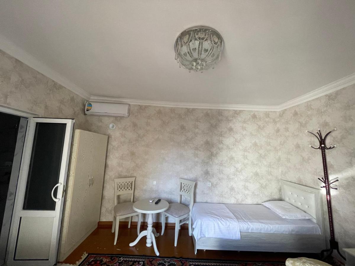 Isfandiyor Hotel Samarkand Bagian luar foto