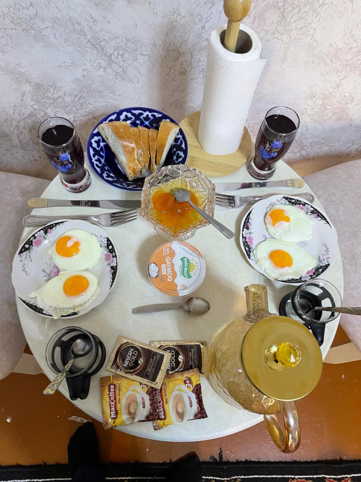 Isfandiyor Hotel Samarkand Bagian luar foto
